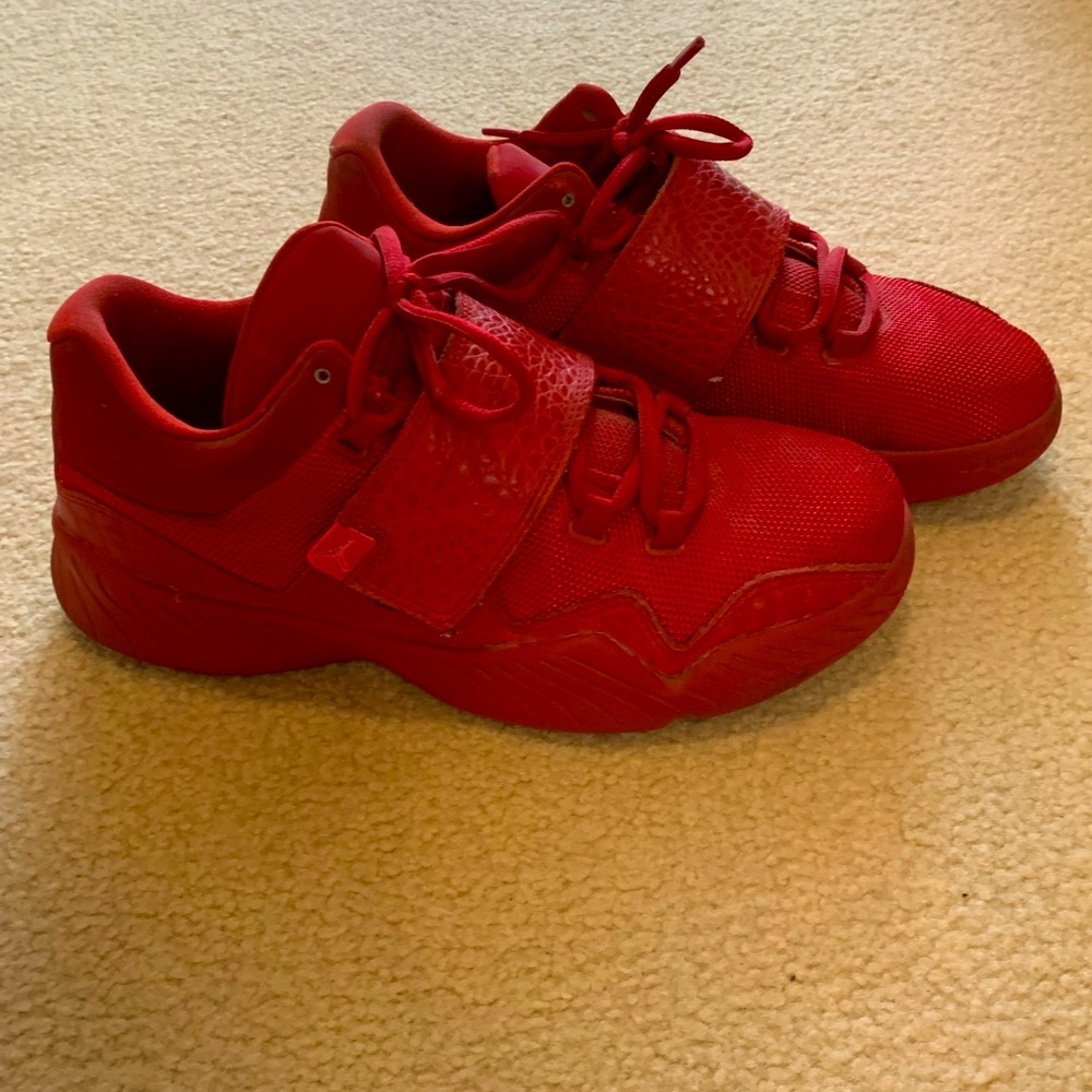 Jordan J23 Basketball Shoes